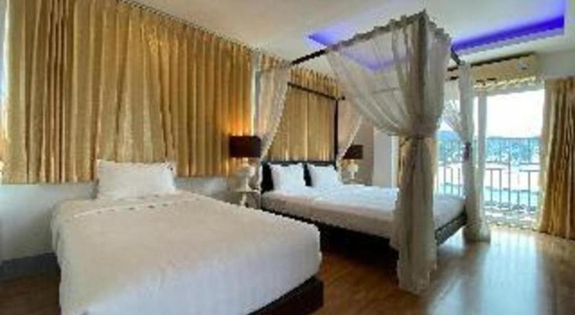 מלון Patong Azure Bangla Phuket מראה חיצוני תמונה