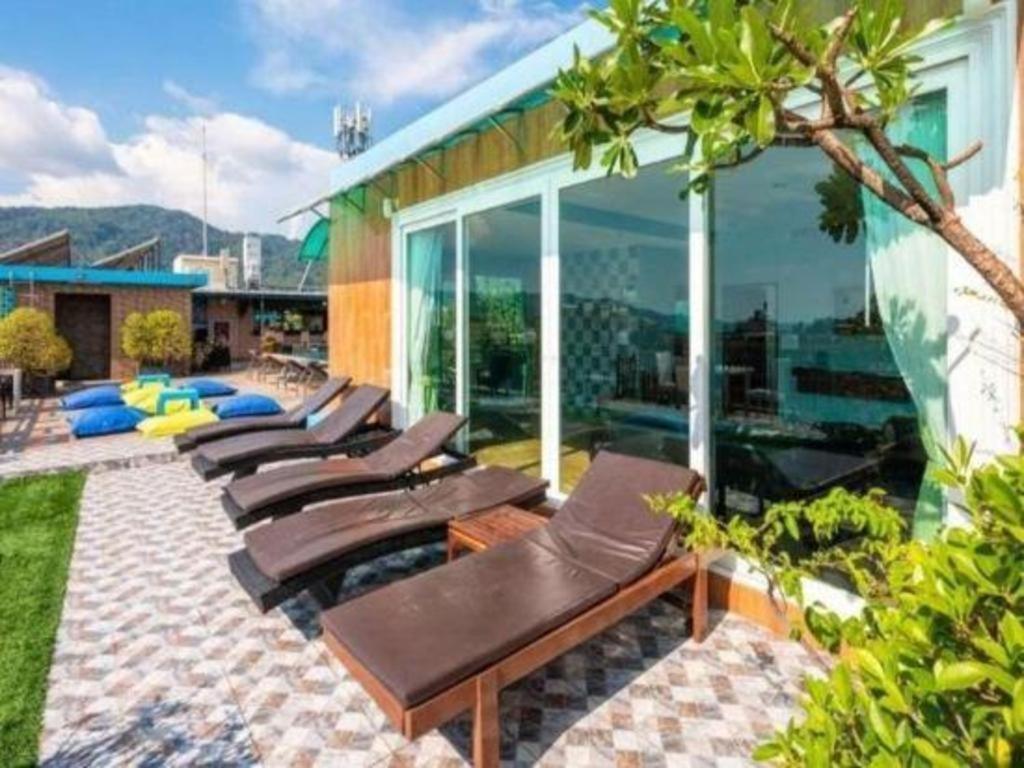 מלון Patong Azure Bangla Phuket מראה חיצוני תמונה